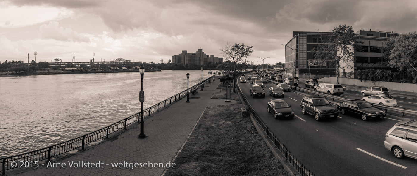 East Harlem am Wasser und bei Regen